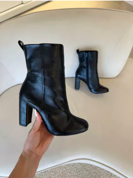 Bota Helena Nobuck Preto